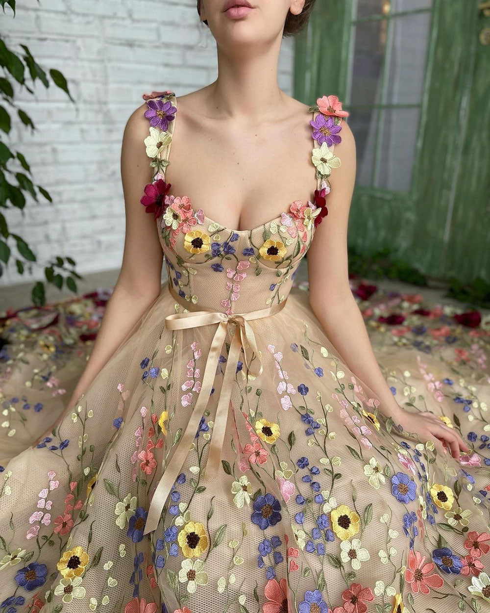 Sevintage Exquisite Flowers Prom Dresses
